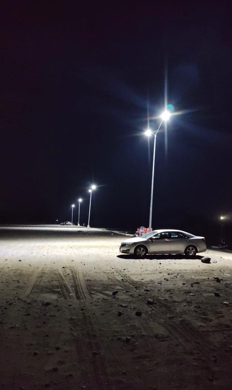 Listos los servicios públicos de la playa de El Maviri para recibir a los miles de visitantes esta Semana Santa.