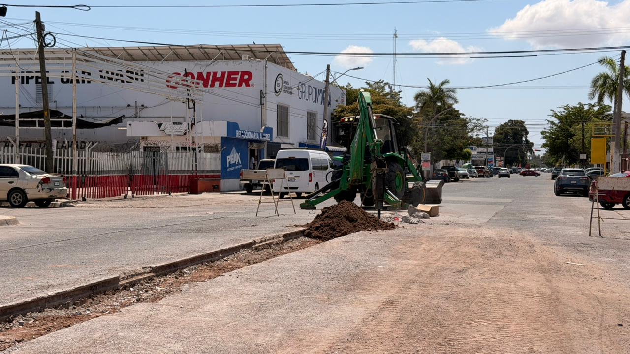 Más de 50 años después: JAPAMA renueva red clave en el centro de Los Mochis