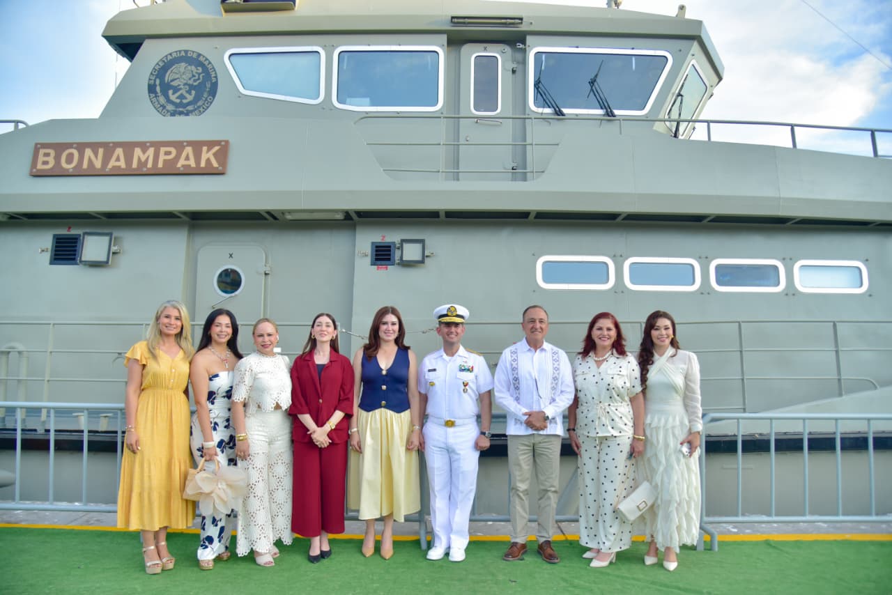 Topolobampo revive su historia con la recreación del Primer Combate Aeronaval del Mundo