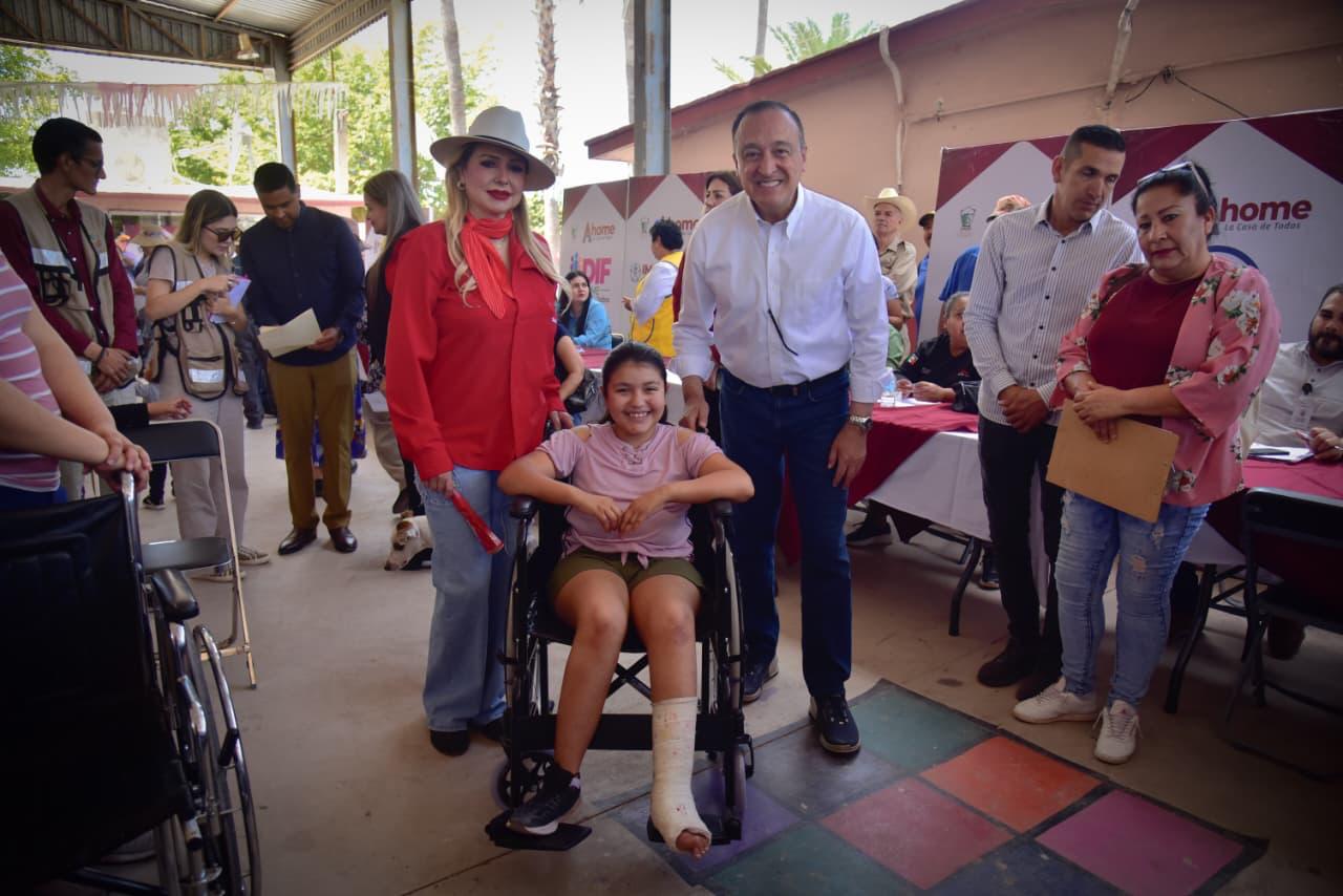 El gobierno humanista de Antonio Menéndez lleva Caravana del Bienestar a Tabelojeca.