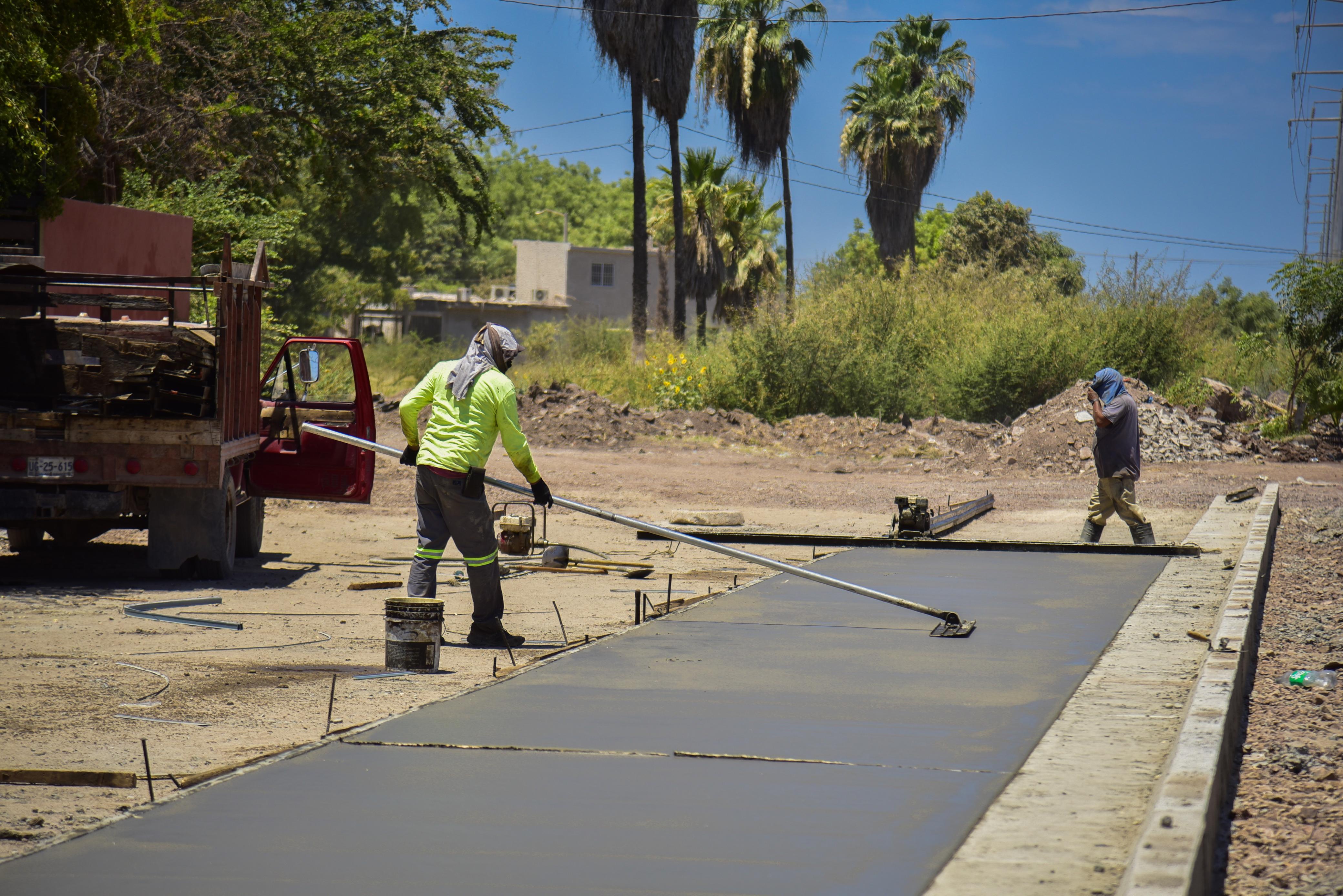 Avanza al 85% pavimentación del bulevar José Hernández Terán.