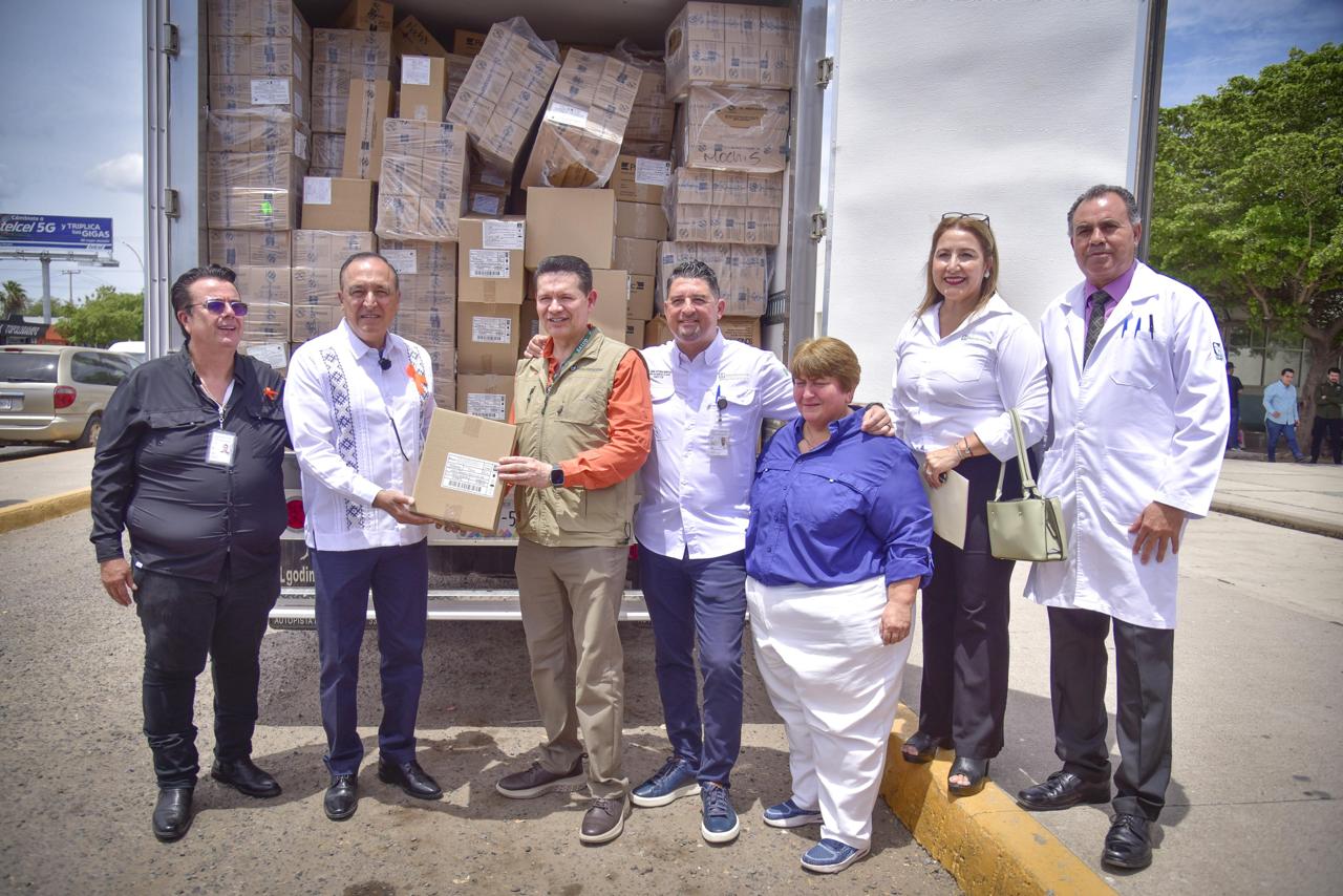 Llega la Ruta de la Salud con medicamento e insumos al Hospital General de Los Mochis.