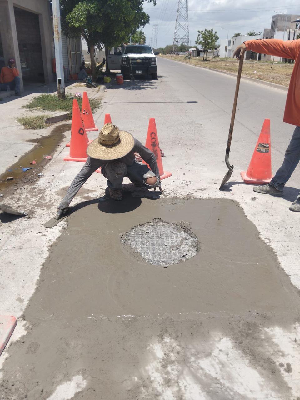 Hoy inicia Obras Públicas y COMUN, bacheo con carpeta asfáltica en el Bulevar Rosales.