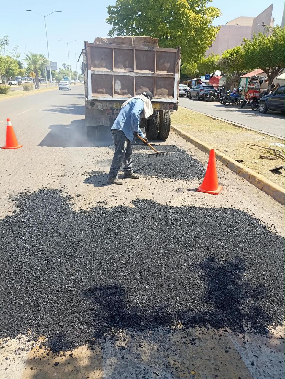 COMUN y SOP firman nuevo convenio para reforzar programa de bacheo, reposición de losas y más pavimentos.
