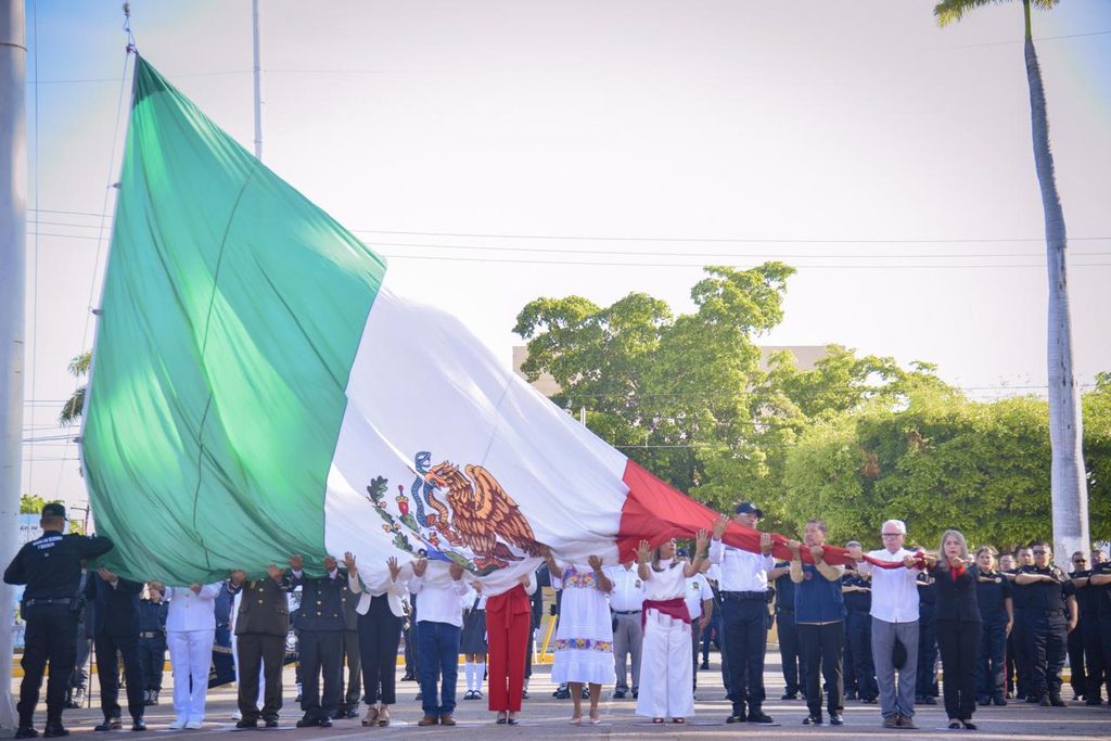 “Es un día especial para honrar, recordar y reconocer a quienes lucharon por nuestra Nación: México”; Antonio Menéndez.