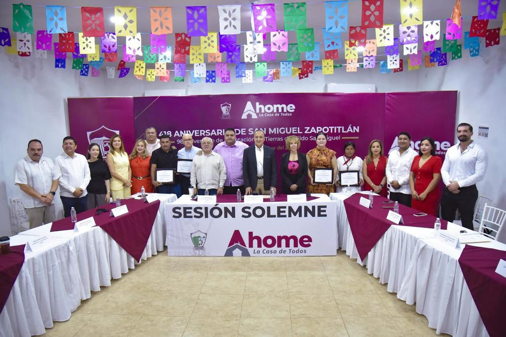 Conmemoran 418 aniversario de San Miguel Zapotitlán, con Traslado de Poderes y Sesión Solemne de Cabildo.