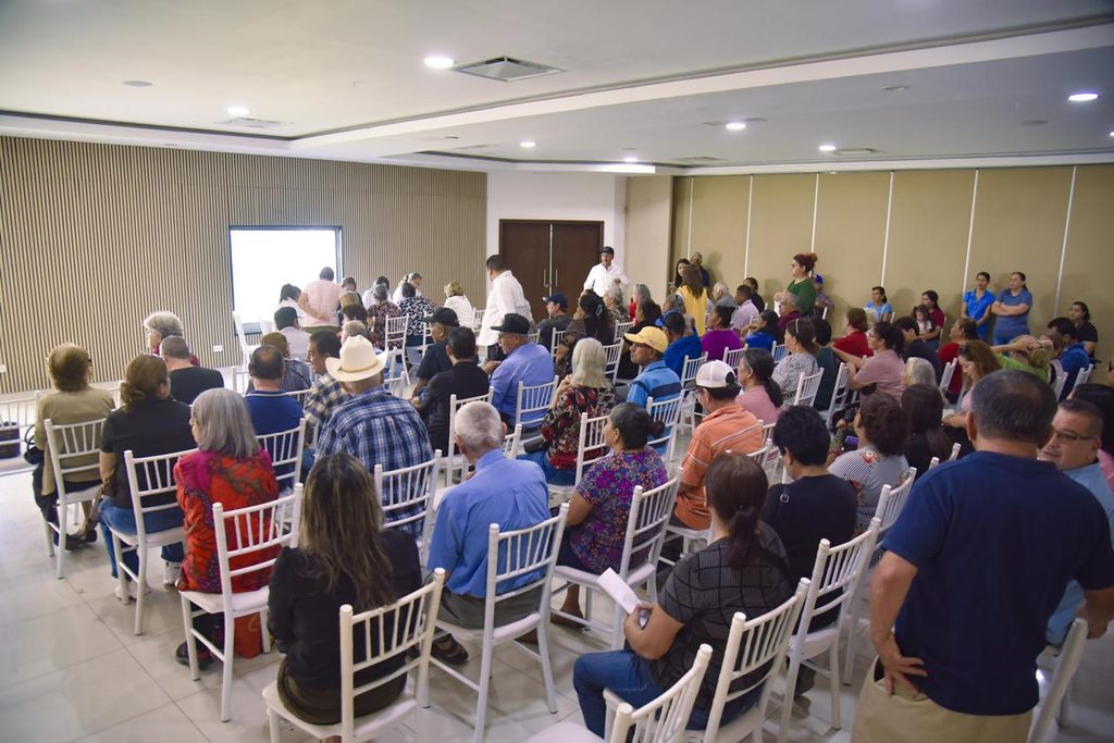 Salud Municipal realiza jornada gratuita de salud visual para prevenir enfermedades que pueden causar ceguera