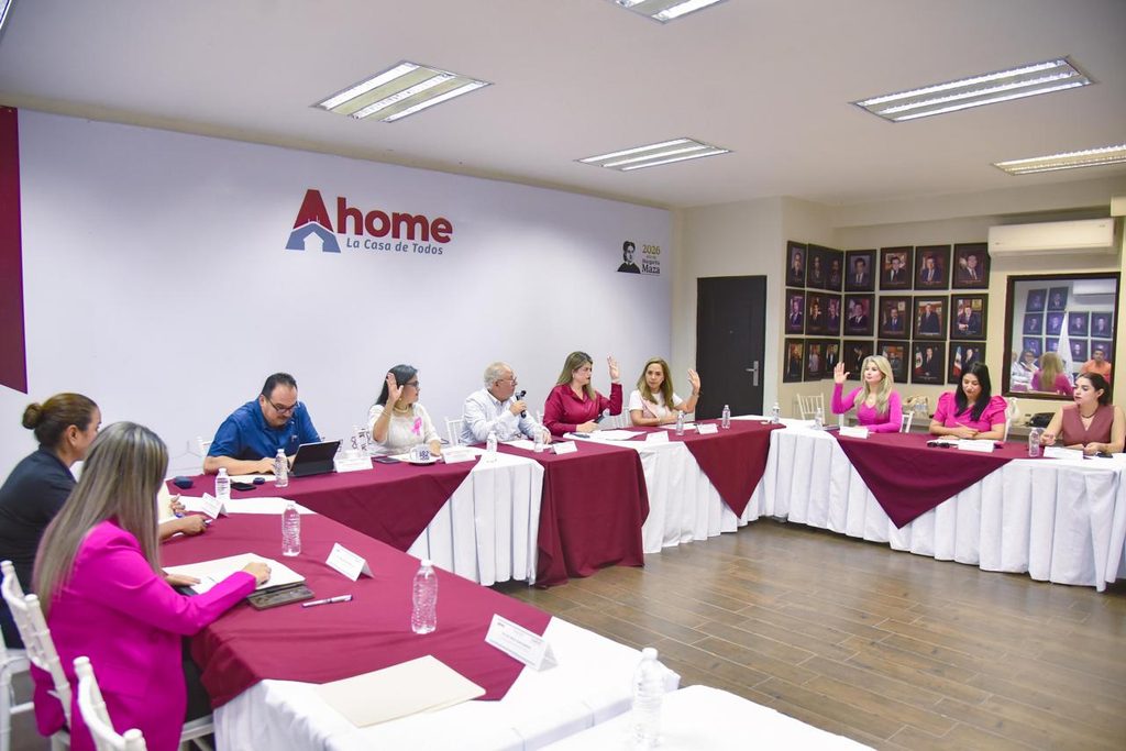 Sesiona COMPAVIF y anuncia acciones para mejorar en la prevención y erradicación de la violencia familiar.