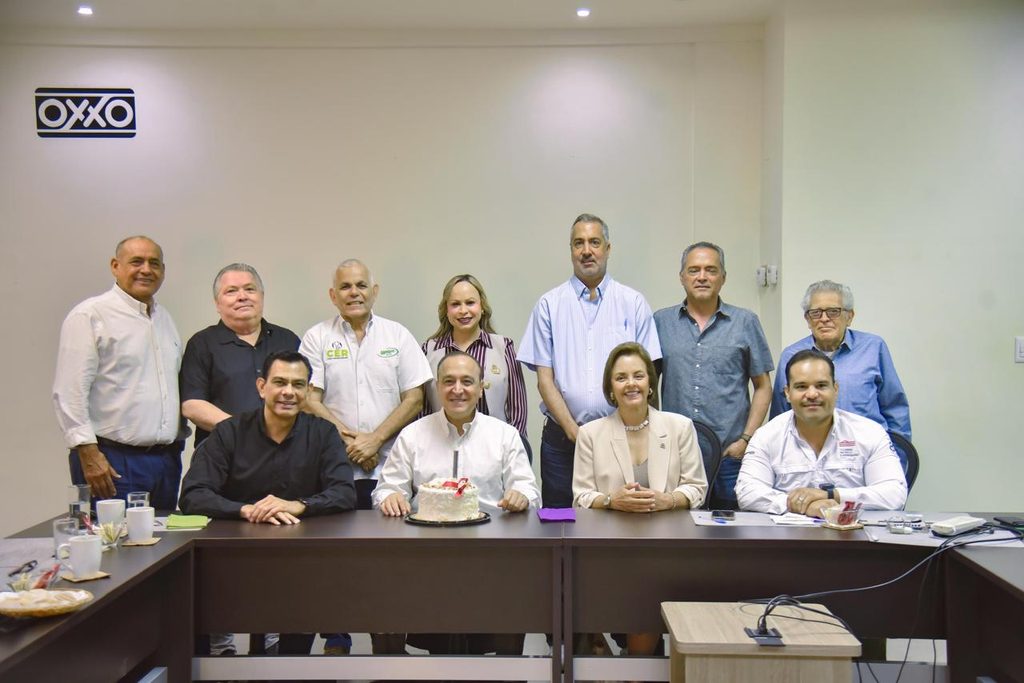 Dialoga Alcalde con la Intercamaral y acuerdan trabajo en equipo para avanzar en temas de interés para el organismo.